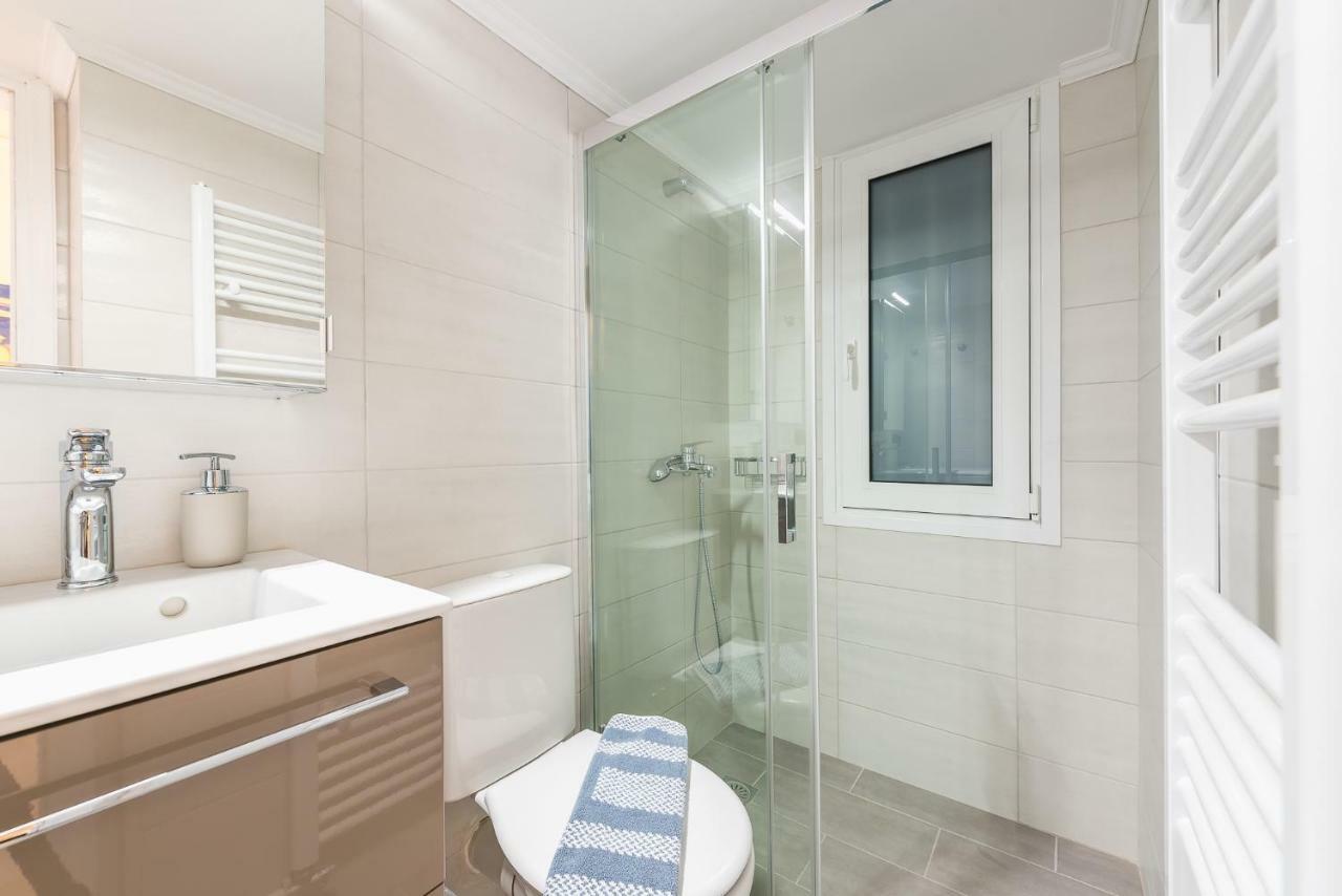 Stylish Kerameikos Apartment By Cloudkeys Atenas Exterior foto