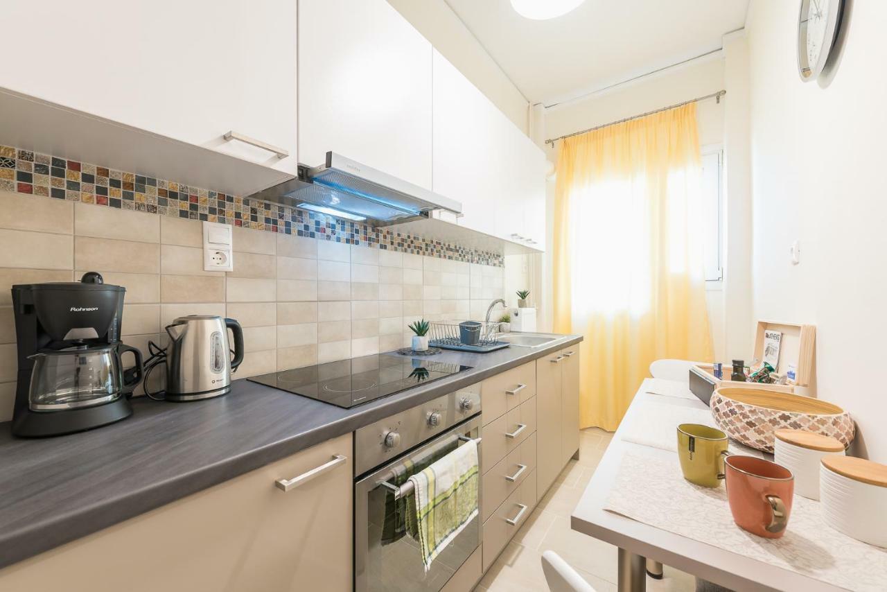 Stylish Kerameikos Apartment By Cloudkeys Atenas Exterior foto