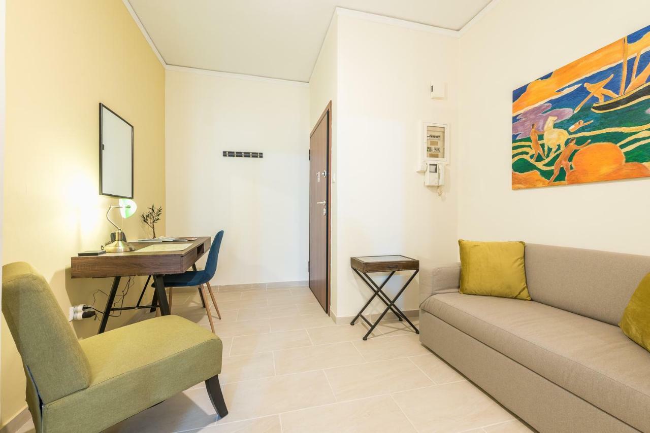 Stylish Kerameikos Apartment By Cloudkeys Atenas Exterior foto